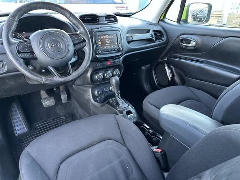Used 2017 Jeep Renegade Altitude image 19