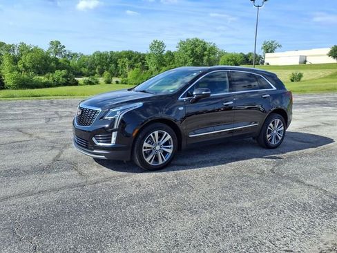 Used 2025 Cadillac XT5 Premium Luxury AWD/4WD image 35