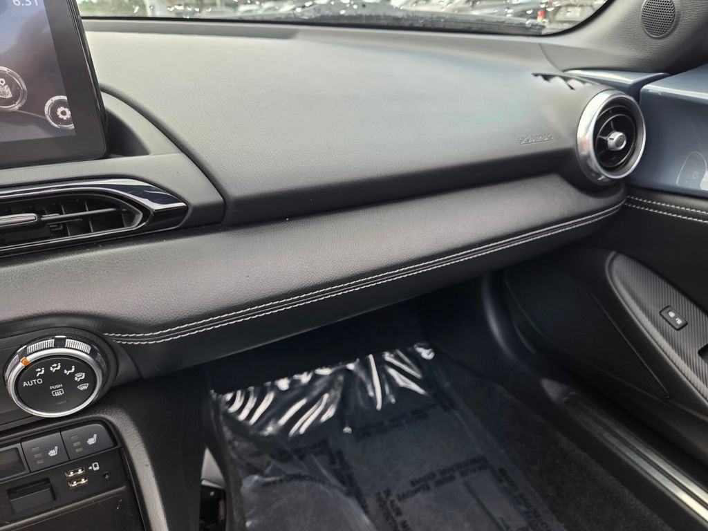 Certified 2021 MAZDA MX-5 Miata RF Grand Touring RWD image 28
