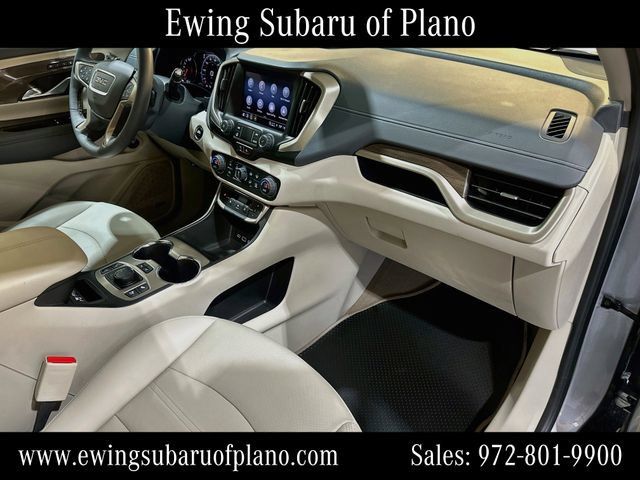 Used 2023 GMC Terrain Denali w/ Denali Premium Package AWD/4WD image 31