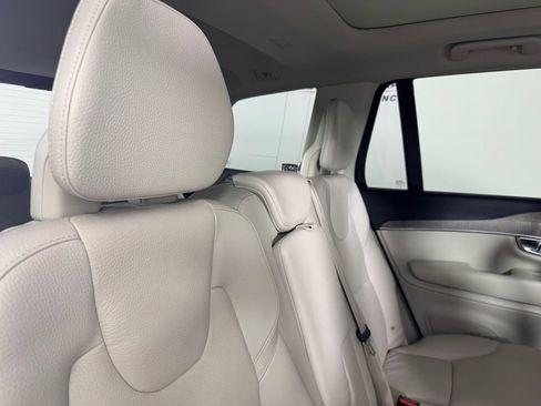 Used 2023 Volvo XC90 B6 Plus w/ Protection Package Premier image 24
