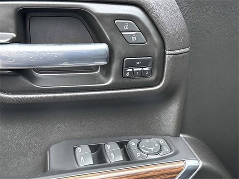 Certified 2021 Chevrolet Silverado 1500 High Country w/ Z71 Off-Road Package image 18