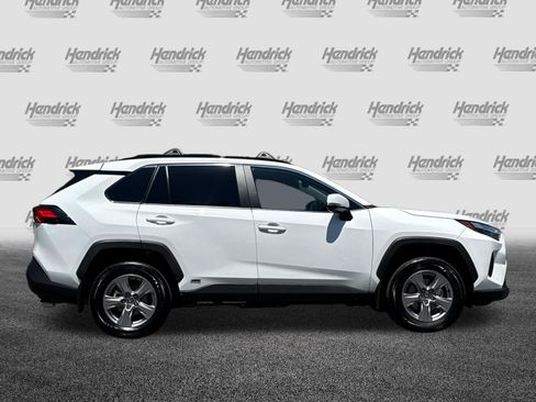 Used 2025 Toyota RAV4 XLE w/ Convenience Package AWD/4WD image 3
