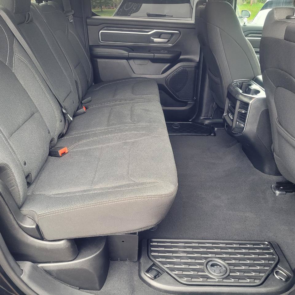 Used 2019 RAM 1500 Big Horn AWD/4WD image 30