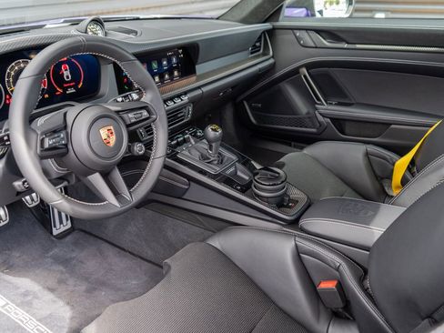 Used 2026 Porsche 911 GT3 RWD image 5