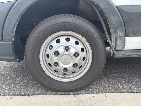 Used 2022 Ford Transit 350 DRW image 14