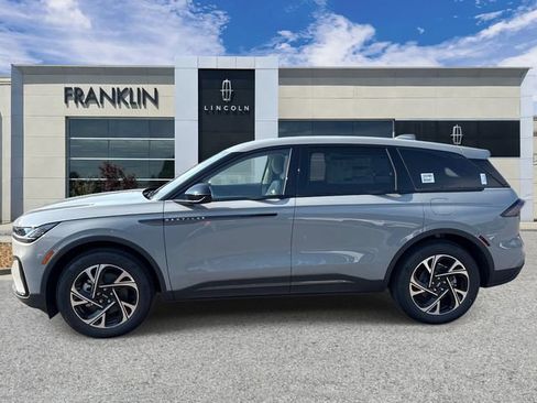 New 2026 Lincoln Nautilus Premier w/ Jet Appearance Package AWD/4WD image 4