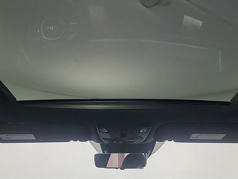 Certified 2024 Kia Sorento SX Prestige AWD/4WD image 25
