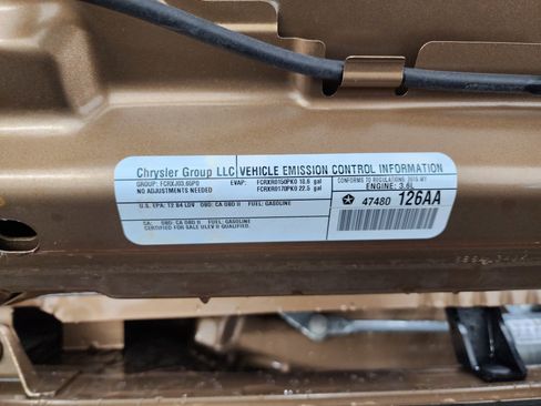 Used 2015 Jeep Wrangler Sport w/ Connectivity Group image 16