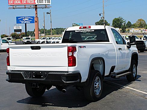 Used 2023 Chevrolet Silverado 2500 W/T w/ WT Convenience Package AWD/4WD image 5