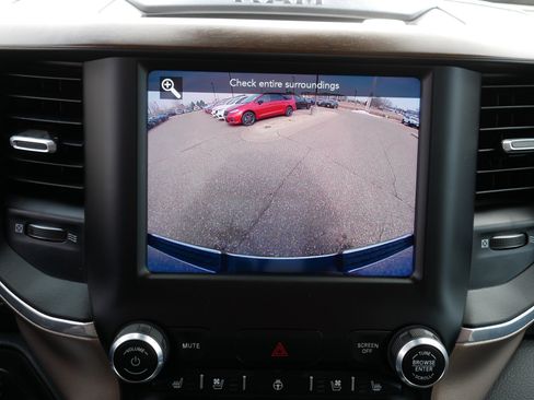 Used 2021 RAM 1500 Laramie image 27