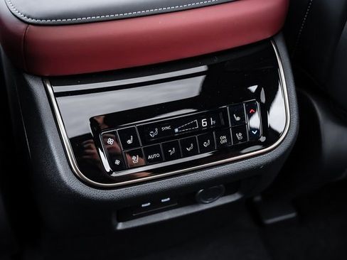 New 2026 INFINITI QX80 Autograph image 15