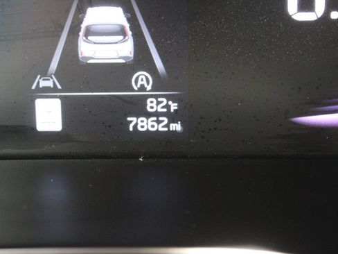 Used 2023 Kia Soul LX FWD image 28