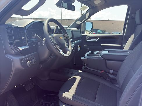 New 2026 Chevrolet Silverado 3500 LT w/ All Star Edition AWD/4WD image 16