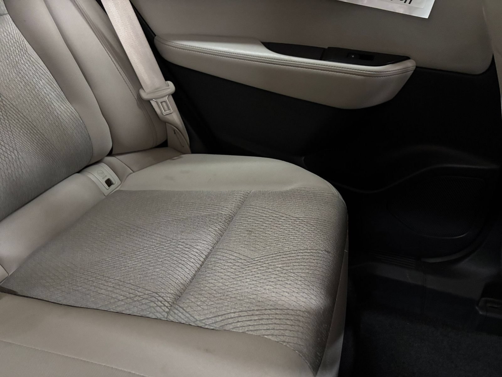 Used 2025 Nissan Rogue SV AWD/4WD image 38