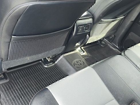 Certified 2024 Toyota 4Runner SR5 Premium w/ Moonroof Package AWD/4WD image 24