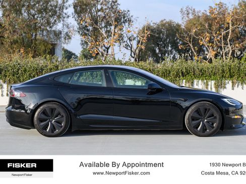 Used 2022 Tesla Model S image 9