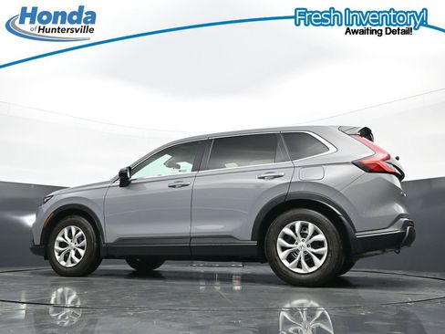 Used 2025 Honda CR-V LX image 42