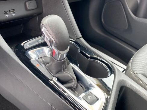 Used 2024 Buick Encore GX Sport Touring w/ Comfort Package image 11