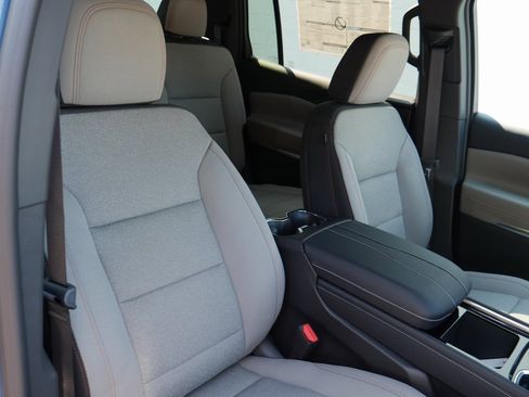 New 2026 Chevrolet Traverse LT w/ Enhanced Driving Package image 22