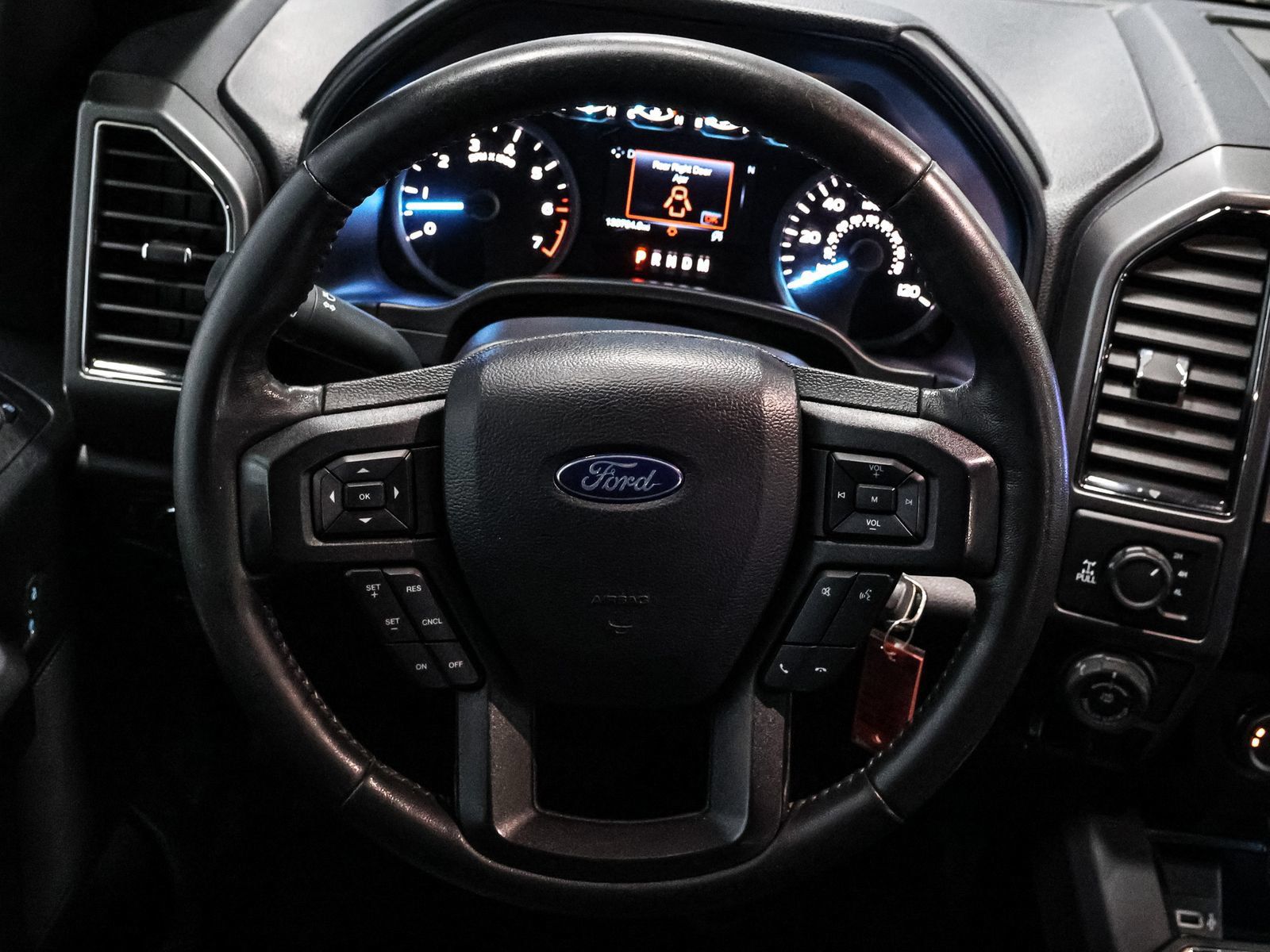 Used 2020 Ford F150 XLT w/ Equipment Group 302A Luxury AWD/4WD image 34