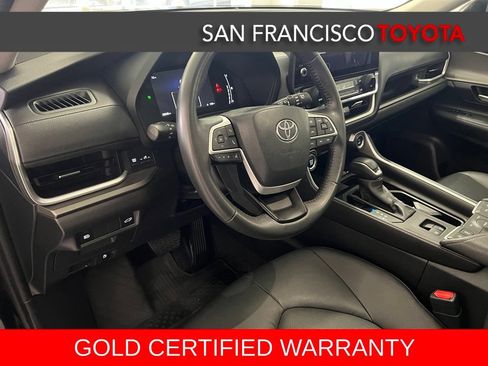 Certified 2024 Toyota Grand Highlander AWD image 14