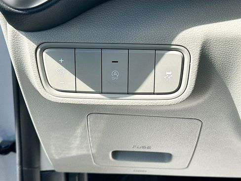 Certified 2021 Kia Soul LX FWD image 10