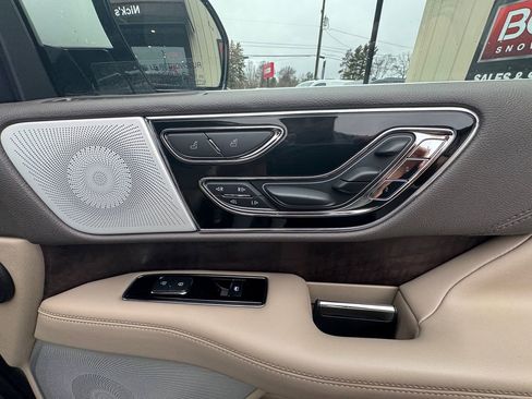 Used 2024 Lincoln Navigator L Reserve w/ Equipment Group 201A AWD/4WD image 31