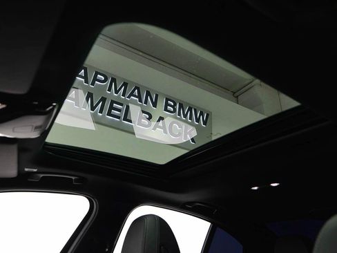Used 2023 BMW 330i Sedan w/ M Sport Package RWD image 7