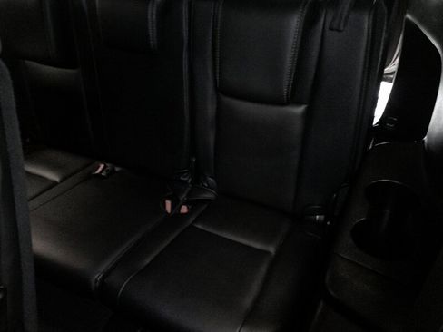 Used 2017 Toyota Highlander XLE image 31