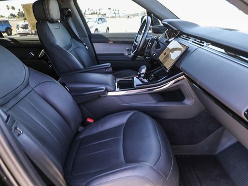 Used 2024 Land Rover Range Rover Sport Dynamic SE image 16