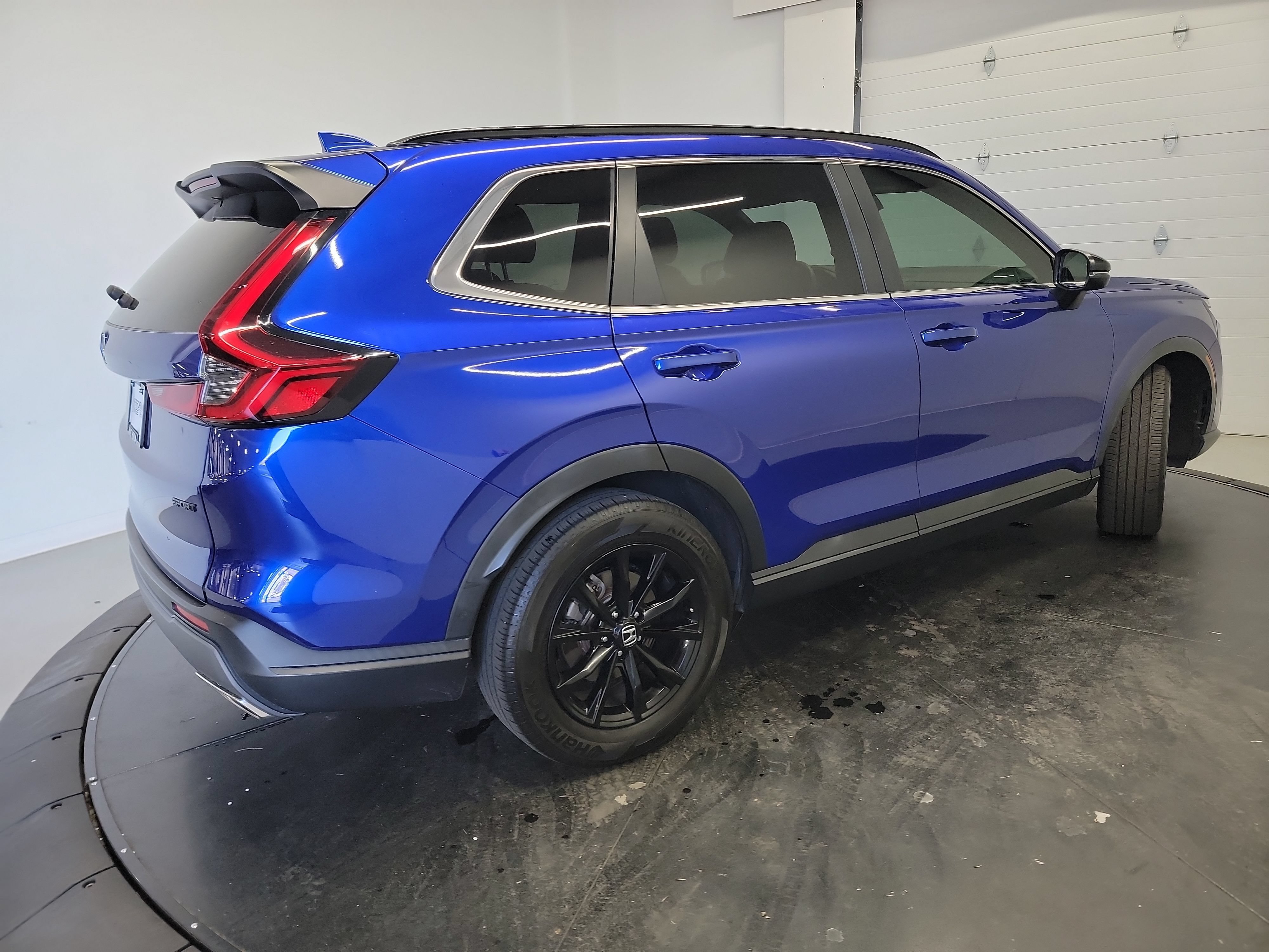 Used 2023 Honda CR-V Sport image 9
