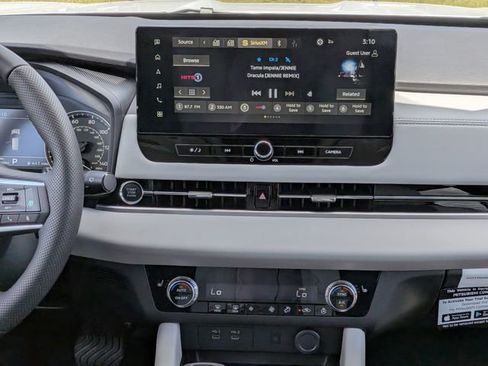 New 2026 Mitsubishi Outlander SE FWD image 16