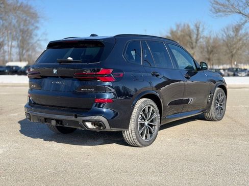 New 2026 BMW X5 xDrive50e w/ M Sport Package AWD/4WD image 5