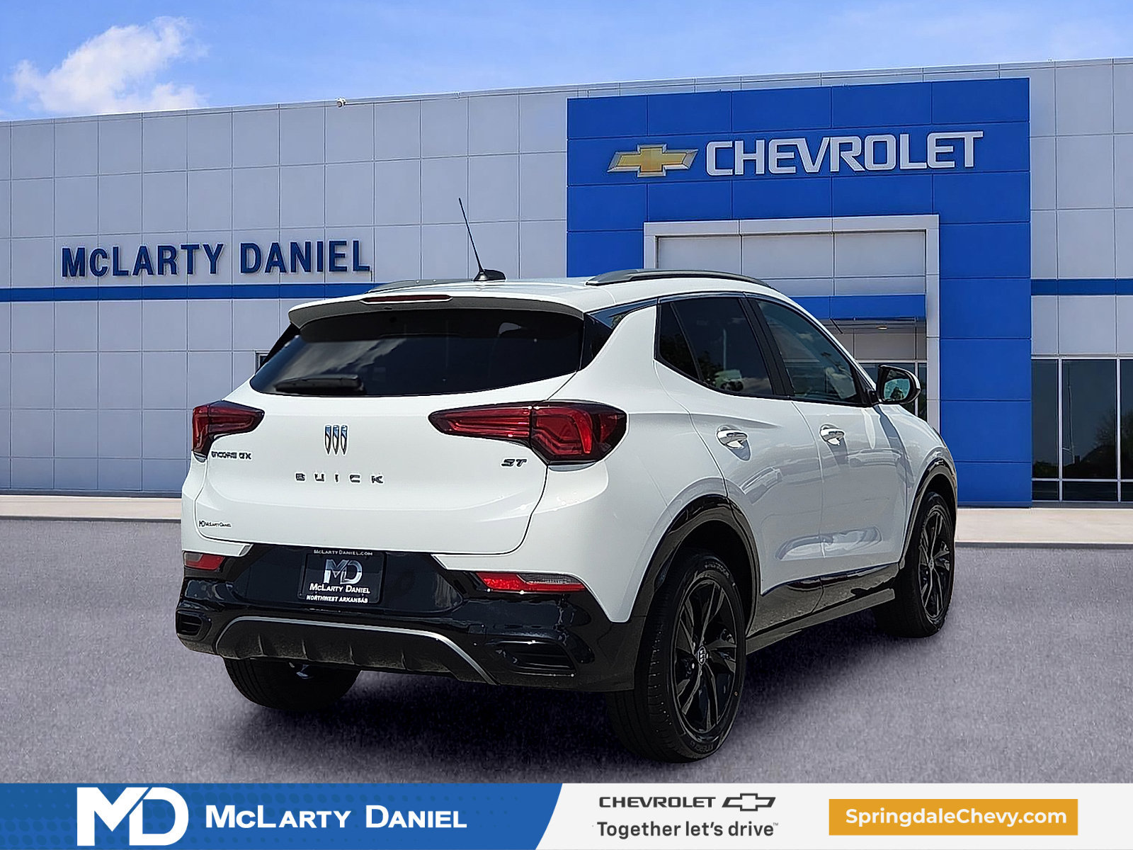 Certified 2024 Buick Encore GX Sport Touring FWD image 5