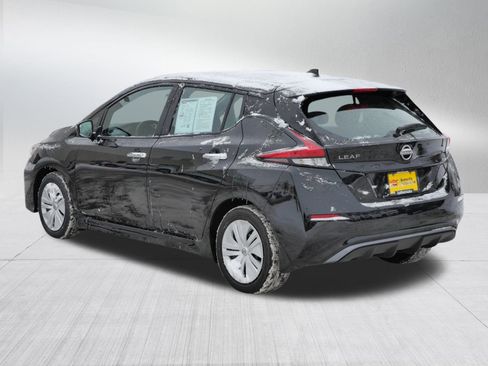 Used 2024 Nissan Leaf S image 5