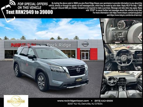 Used 2023 Nissan Pathfinder SL AWD/4WD image 1