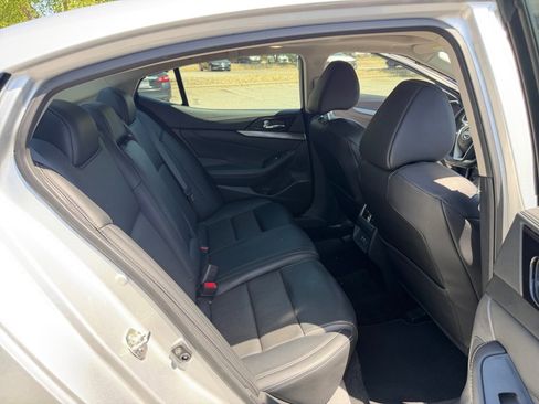 Used 2019 Nissan Maxima 3.5 SL w/ Floor Mat Group FWD image 29