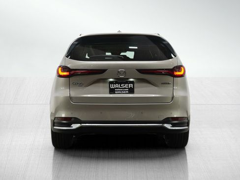 Certified 2024 MAZDA CX-90 Plug-In Hybrid w/ Premium Pkg image 4