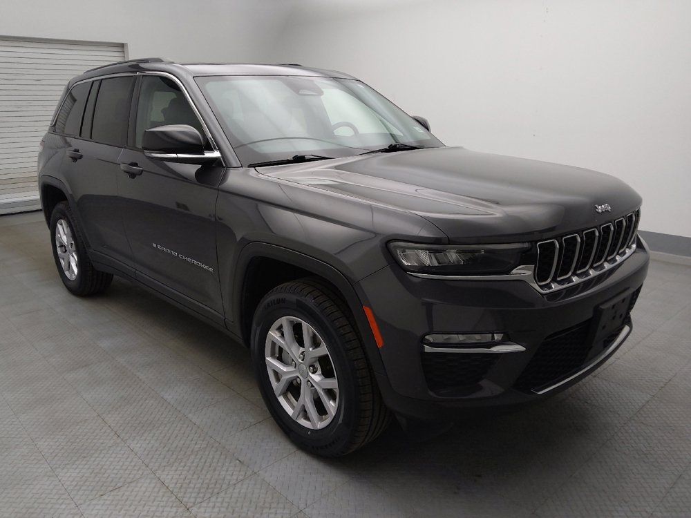 Used 2022 Jeep Grand Cherokee Limited AWD/4WD image 13