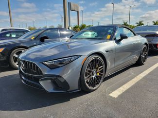 Used 2022 Mercedes-Benz SL 63 AMG 4MATIC video 1