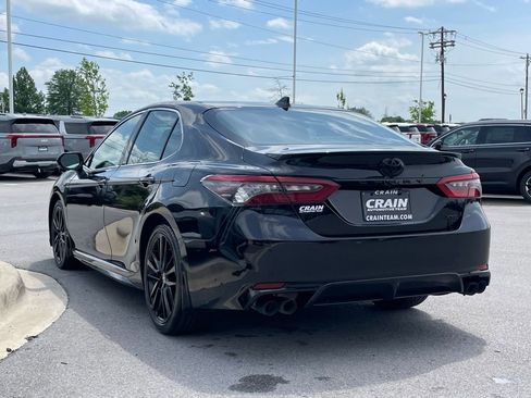 Used 2024 Toyota Camry XSE FWD image 5