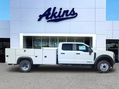 New 2025 Ford F450 XL w/ XL Chrome Package