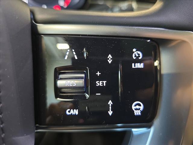 New 2026 Land Rover Range Rover Long Wheelbase SE AWD/4WD image 19