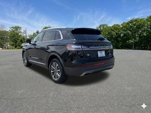 Used 2023 Lincoln Nautilus AWD w/ Premium Package image 6