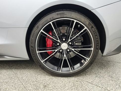 Used 2014 Aston Martin Vanquish Coupe RWD image 51