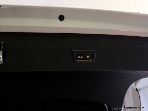 Certified 2024 BMW X4 xDrive30i image 32