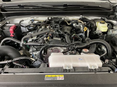 Used 2025 Toyota Tacoma SR w/ SR Upgrade Package image 20