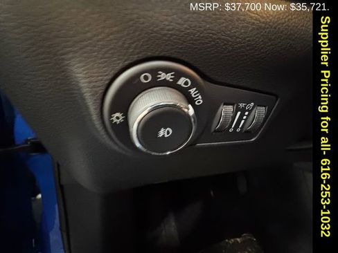 New 2026 Jeep Compass Limited image 22