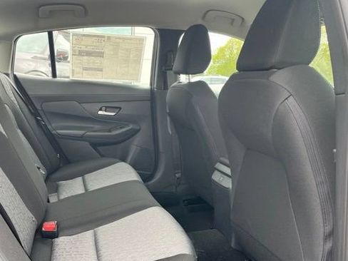 New 2026 Nissan Sentra SV w/ SV Convenience Package FWD image 9